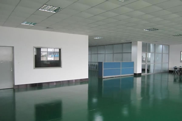 厂房装修刷地坪漆的效果图