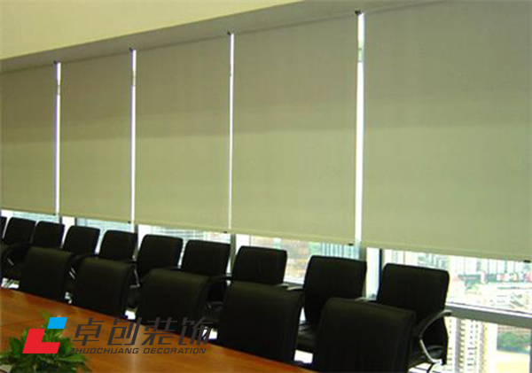 合肥办公室装修设计之如何选购合适的办公室窗帘